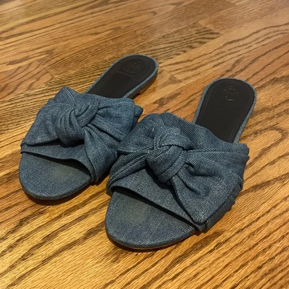 Tory Burch Blue Knot Sandals - Picture 1 of 4